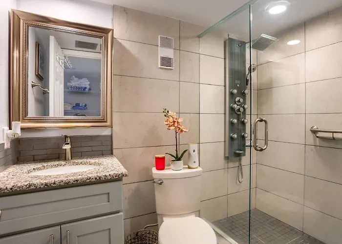 440 West, Unit 1208n